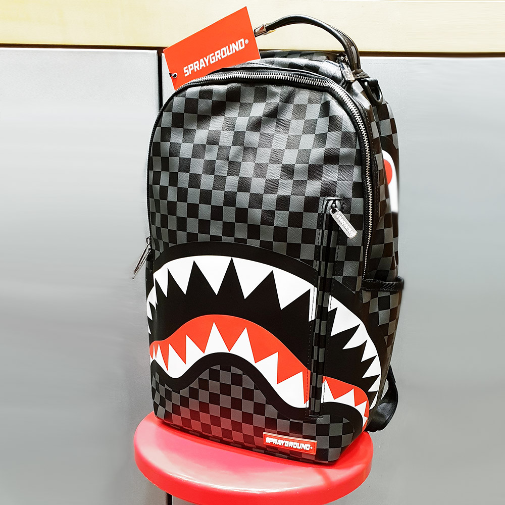 1.Sac Sprayground 119 CARRE Just iOU