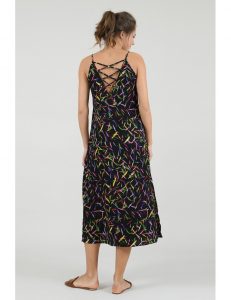 robe-longue-dos-lacet 56,95€