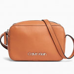 Sac en bandoulière CALVIN KLEIN® 89,90€