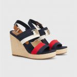 89,90€